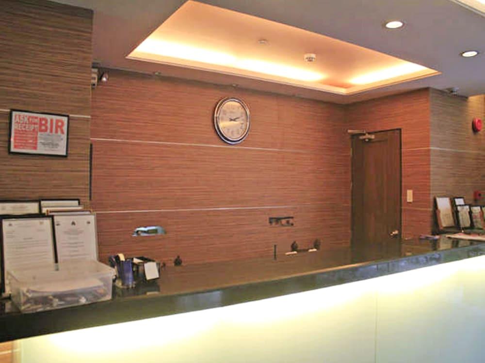 Vista Hotel Cubao Quezon City Ngoại thất bức ảnh