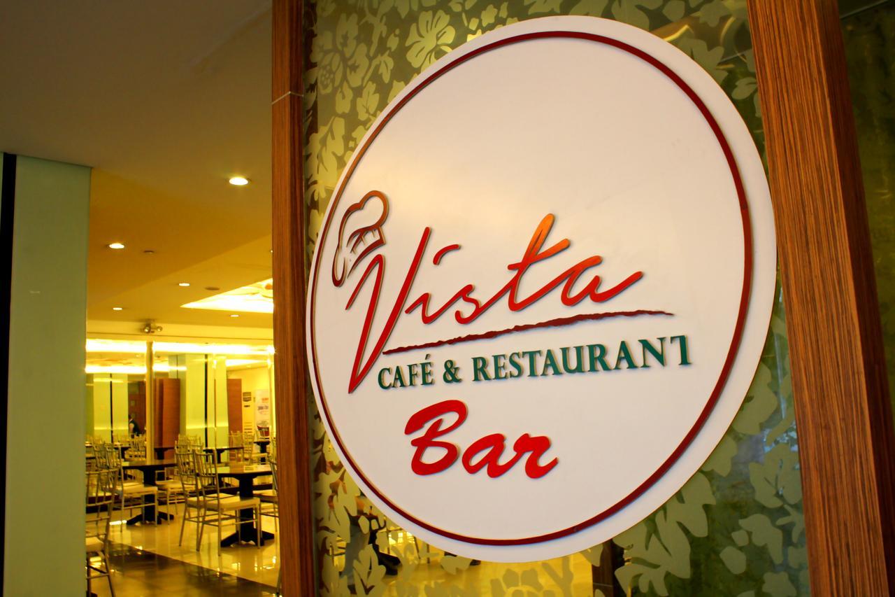 Vista Hotel Cubao Quezon City Ngoại thất bức ảnh